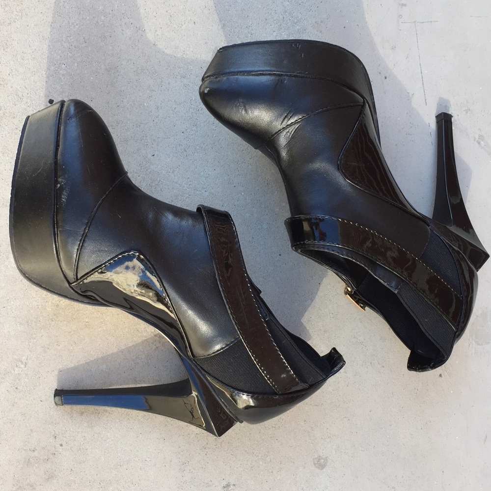 GIUSEPPE ZANOTTI Black Ankle Booties - Picture 8 of 8
